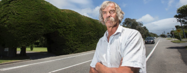 New Zealand moustache man fights for his hedge